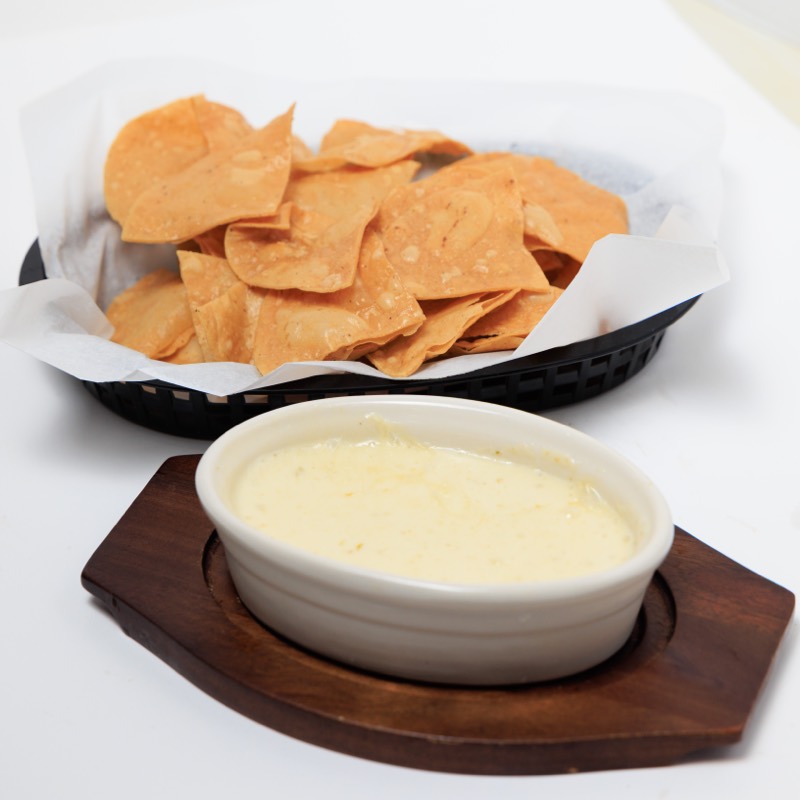 Chips and queso